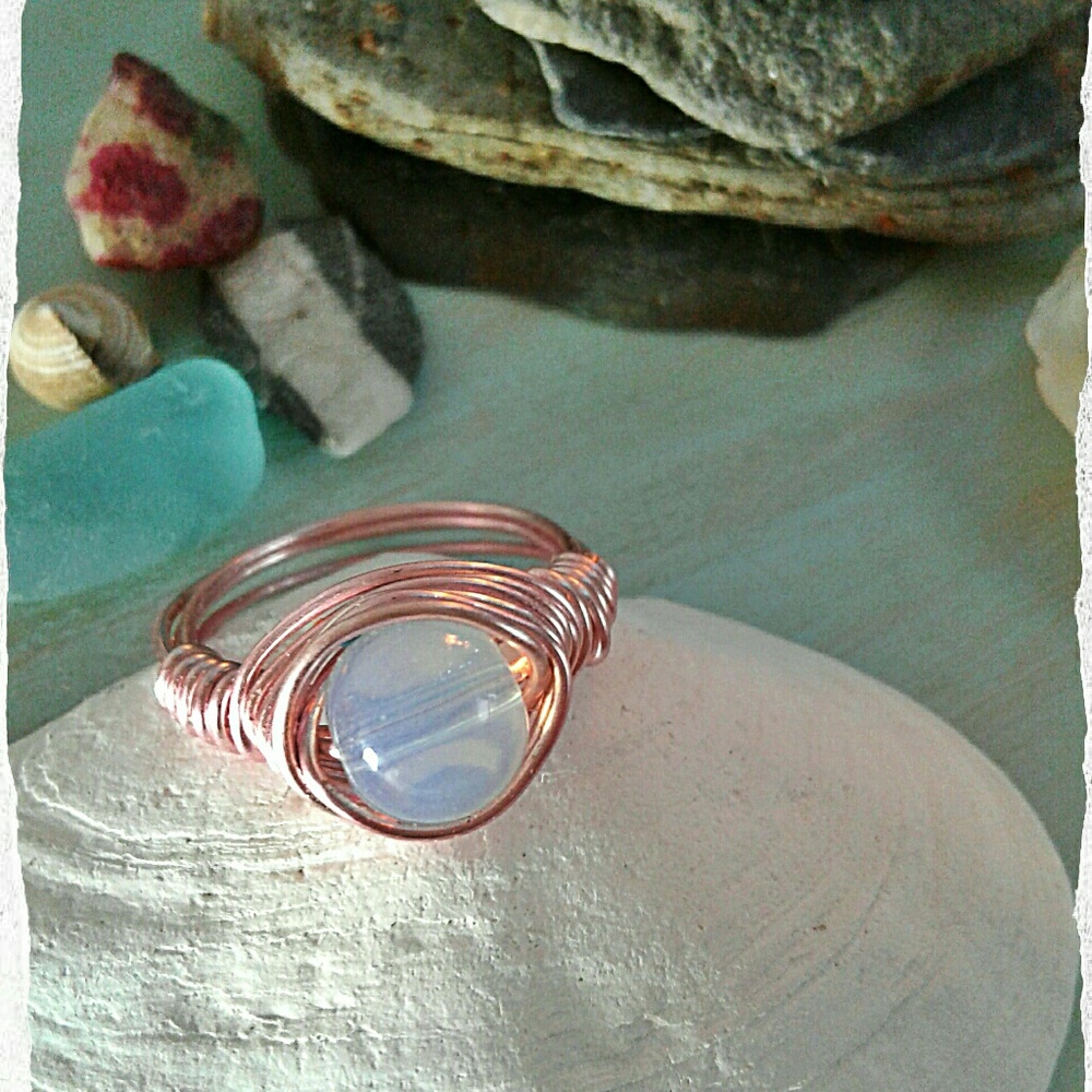 OPALITE & COPPER WIRE WRAP RING - Picture 3 of 6